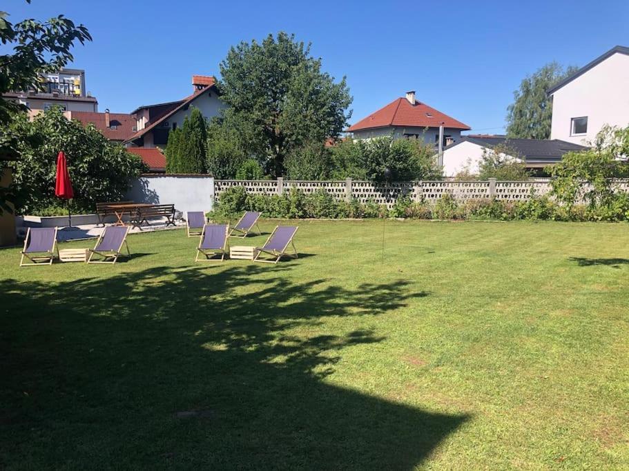 Huge Bbq Garden, Spacious Flat, Ac, Free Parking 4 Laibach Exterior foto